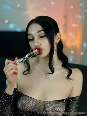 Yours Queen OnlyFans Leaked Free Thumbnail Picture - #J2ofk1WIT9