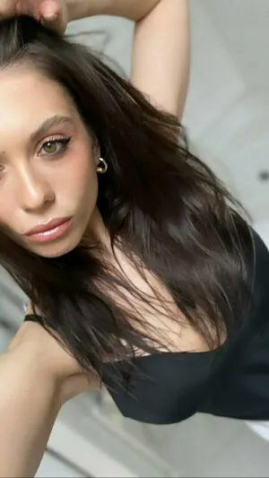 Yoursabrisse Vip OnlyFans Leaked Free Thumbnail Picture - #RAAf6JDwpM