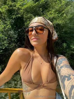 Yoursofiaarose OnlyFans Leaked Free Thumbnail Picture - #GlulcSh26N