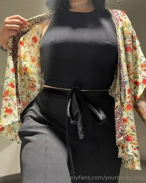 Yourstruly Rose OnlyFans Leaked Free Thumbnail Picture - #fCNjFb90o9