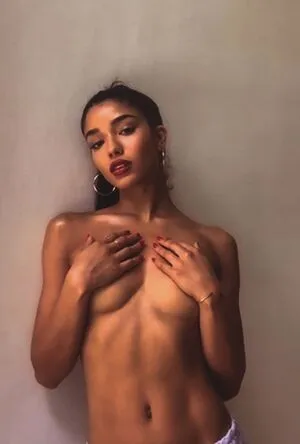 Yovanna Ventura OnlyFans Leaked Free Thumbnail Picture - #N3b8ECELML