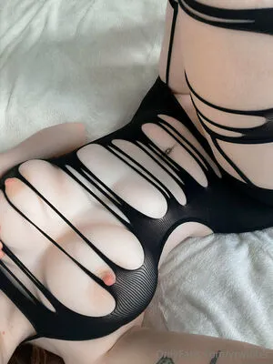 Yrwinter OnlyFans Leaked Free Thumbnail Picture - #MZHAWVlOd0