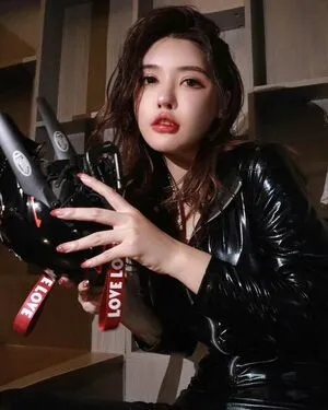 Yu Zhi Qing OnlyFans Leaked Free Thumbnail Picture - #7bRtAR6AWI