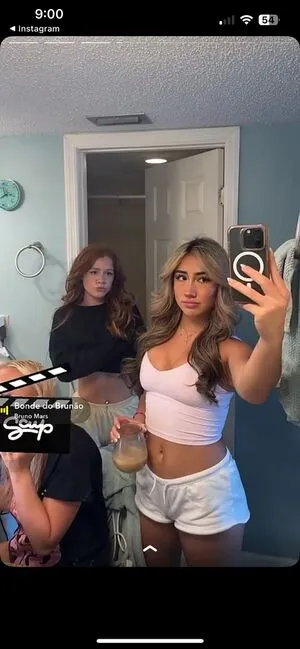 Yuena Lee OnlyFans Leaked Free Thumbnail Picture - #0yiULZIkHO