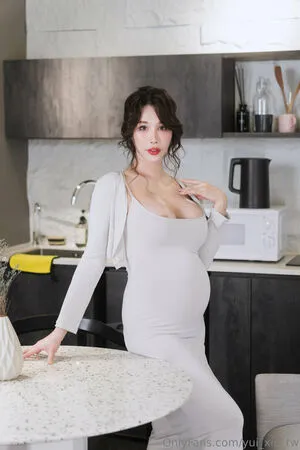 Yui Xin OnlyFans Leaked Free Thumbnail Picture - #yumOFYduqO