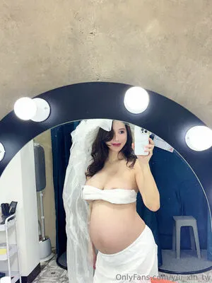 yui_xin_tw OnlyFans Leaked Free Thumbnail Picture - #82g668E3de
