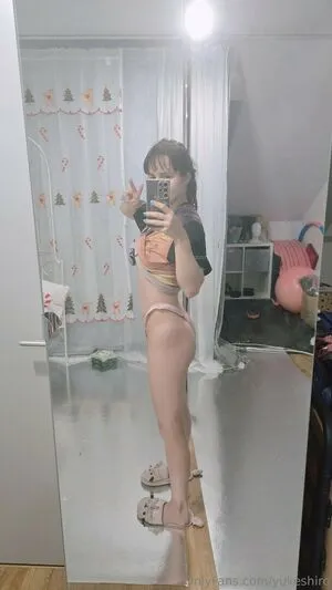 Yukeshiro OnlyFans Leaked Free Thumbnail Picture - #4K0TeWvTo2