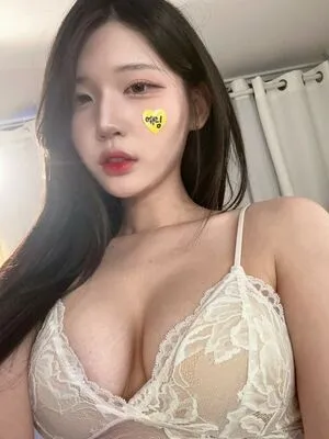 Yule 0 OnlyFans Leaked Free Thumbnail Picture - #KpDJB9fQdi