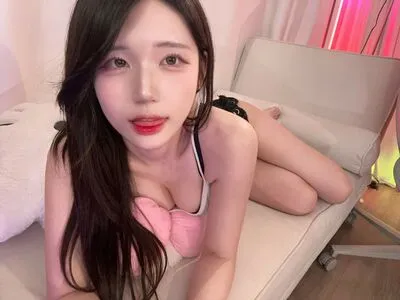 Yule 0 OnlyFans Leaked Free Thumbnail Picture - #wsRg8Grs8G