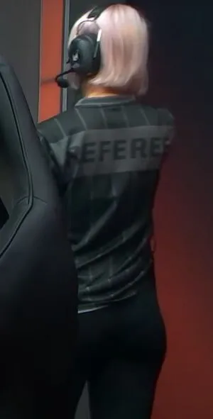 Yuli OnlyFans Leaked Free Thumbnail Picture - #8e32WGn22n