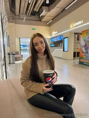 Yuliashani OnlyFans Leaked Free Thumbnail Picture - #qqtzENE8Hu