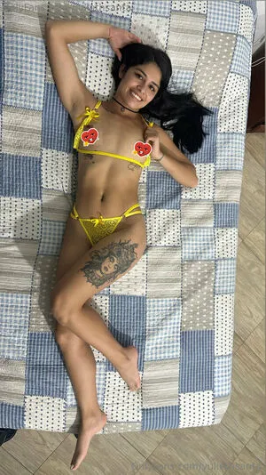 Yuliethsanta OnlyFans Leaked Free Thumbnail Picture - #gHTOHFux81
