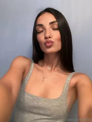 Yuliiaaaaa OnlyFans Leaked Free Thumbnail Picture - #RoUIMiltCv