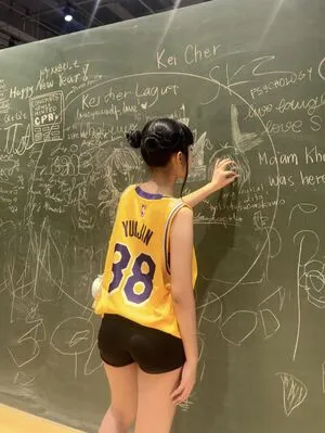 Yumi Aika OnlyFans Leaked Free Thumbnail Picture - #RgownA7RHZ