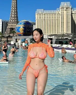 Yumin Lee OnlyFans Leaked Free Thumbnail Picture - #2xNJmUdisy