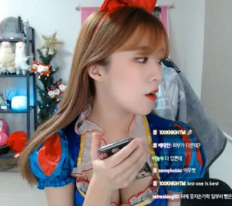 Yummy OnlyFans Leaked Free Thumbnail Picture - #15LtQx8wCL