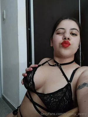 Yummy Avery OnlyFans Leaked Free Thumbnail Picture - #48USvX8rCp