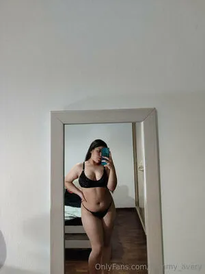 Yummy Avery OnlyFans Leaked Free Thumbnail Picture - #pgnGzMsMvh