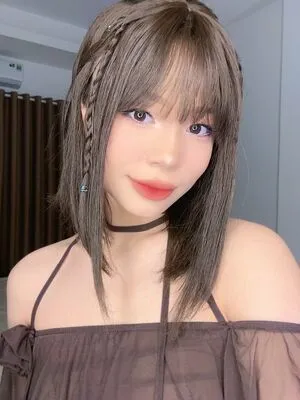 Yunamoon OnlyFans Leaked Free Thumbnail Picture - #6RwJhG9aHC