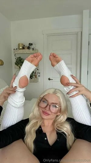 Yungsuccubus OnlyFans Leaked Free Thumbnail Picture - #2H2zwMoP4C