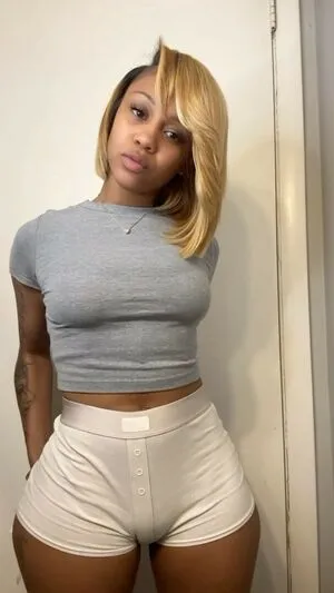 Yuno Zaza OnlyFans Leaked Free Thumbnail Picture - #lWIKksWmN4