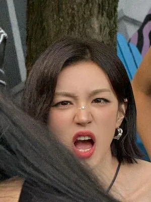 Yuqi OnlyFans Leaked Free Thumbnail Picture - #5EVzeBLRPd