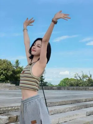 Yuqi OnlyFans Leaked Free Thumbnail Picture - #JidA0Y6ZlM