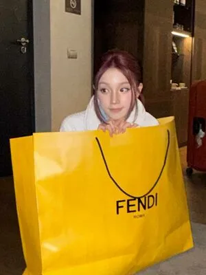 Yuqi OnlyFans Leaked Free Thumbnail Picture - #dIJuTffCze