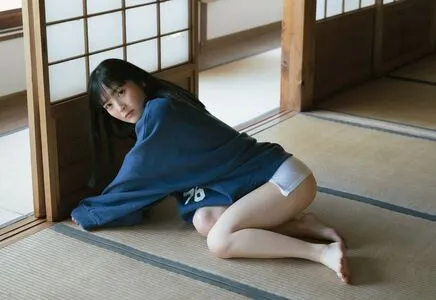 Yurayura Yuraa OnlyFans Leaked Free Thumbnail Picture - #Clgsnd70P3