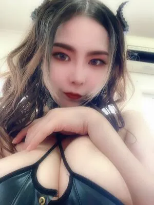 Yuria Yoshine OnlyFans Leaked Free Thumbnail Picture - #VWS0p5xW00