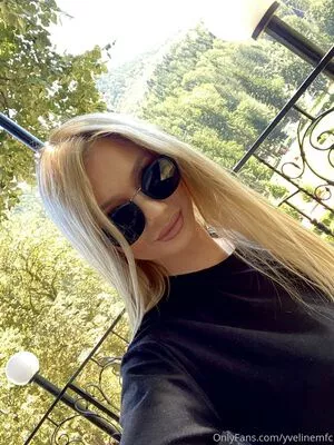 Yveline OnlyFans Leaked Free Thumbnail Picture - #7BzkuN20zI