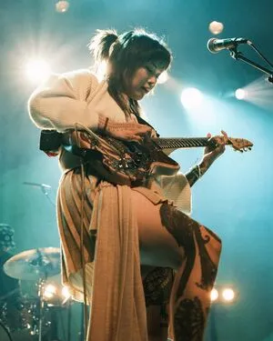 Yvette Young OnlyFans Leaked Free Thumbnail Picture - #12esnLL2jx