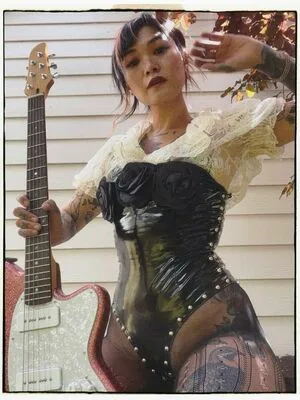 Yvette Young OnlyFans Leaked Free Thumbnail Picture - #EwRz0wDYaA