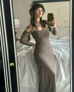 Yvette Young OnlyFans Leaked Free Thumbnail Picture - #m3wX61camQ