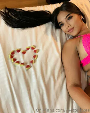 Yvetteflores OnlyFans Leaked Free Thumbnail Picture - #Jw4wbolCmD