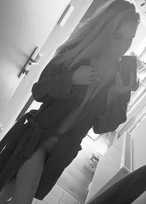 Yvii OnlyFans Leaked Free Thumbnail Picture - #QZ8Azy72wc
