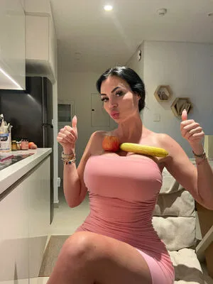 Yvonne Bar OnlyFans Leaked Free Thumbnail Picture - #817ozmUZsy
