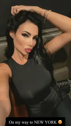 Yvonne Bar OnlyFans Leaked Free Thumbnail Picture - #huiVnDM0U1