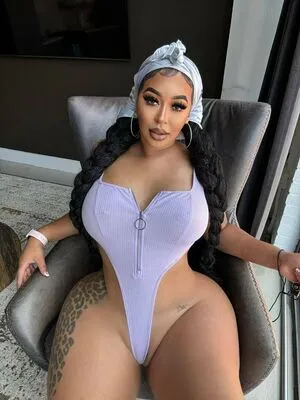 Yvonne Bar OnlyFans Leaked Free Thumbnail Picture - #wy17YibH77