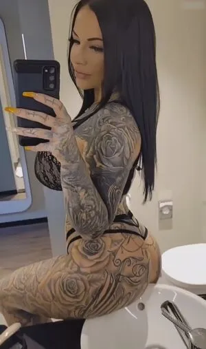 Yvonne F OnlyFans Leaked Free Thumbnail Picture - #rx7zUzecih