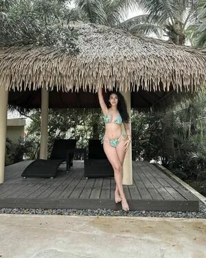 Yvonnearesu OnlyFans Leaked Free Thumbnail Picture - #63w2ruvw6F