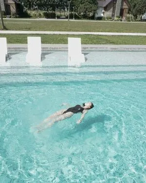 Yvonnearesu OnlyFans Leaked Free Thumbnail Picture - #8ZykK8yGmR