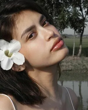 Yvonnearesu OnlyFans Leaked Free Thumbnail Picture - #9fMPdOWiSC