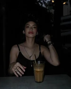 Yvonnearesu OnlyFans Leaked Free Thumbnail Picture - #B3mxZ6PJDR