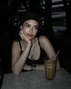 Yvonnearesu OnlyFans Leaked Free Thumbnail Picture - #ZeUWjZSB5s