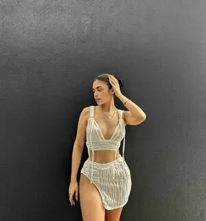 Yvonnearesu OnlyFans Leaked Free Thumbnail Picture - #gaCzheIeVR