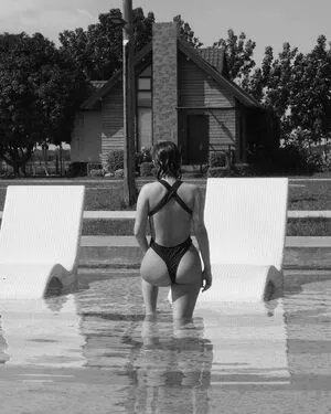 Yvonnearesu OnlyFans Leaked Free Thumbnail Picture - #socUtPaLMm