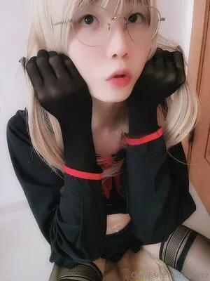 ywzzz OnlyFans Leaked Free Thumbnail Picture - #s1o7EX9HdN