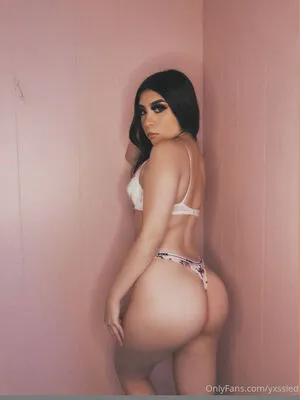 Yxssied OnlyFans Leaked Free Thumbnail Picture - #W4nA7Qn4jw