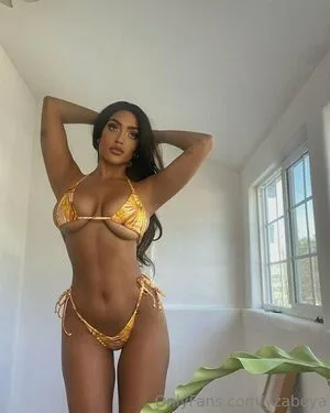 Yzabeya OnlyFans Leaked Free Thumbnail Picture - #akpfPy9sxy